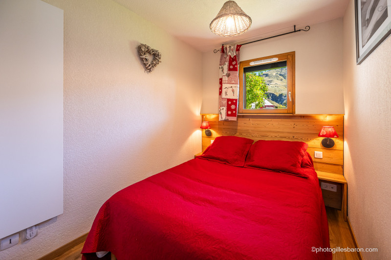 Les Cristallines 000