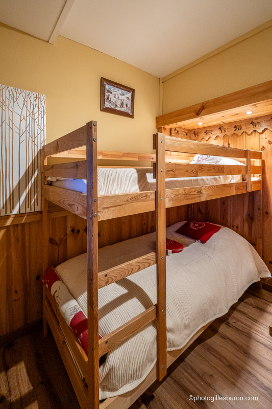 Horizon 1800 B35 - © G;Baron Horizon 1800 B35