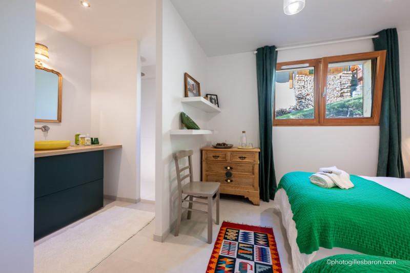 gillesbaron230825_0123.jpg gillesbaron230825_0123.jpg