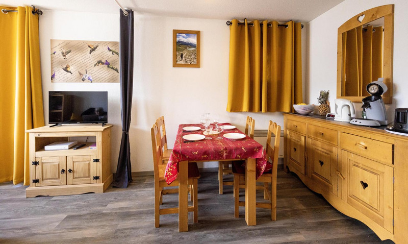 BDS 210 - © Roquet Christian BDS 210