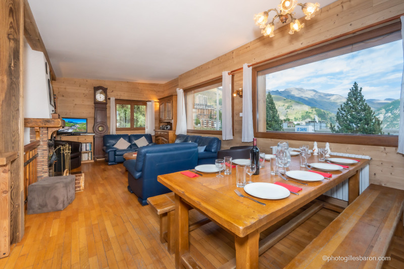 gillesbaron0822_3401.jpg gillesbaron0822_3401.jpg