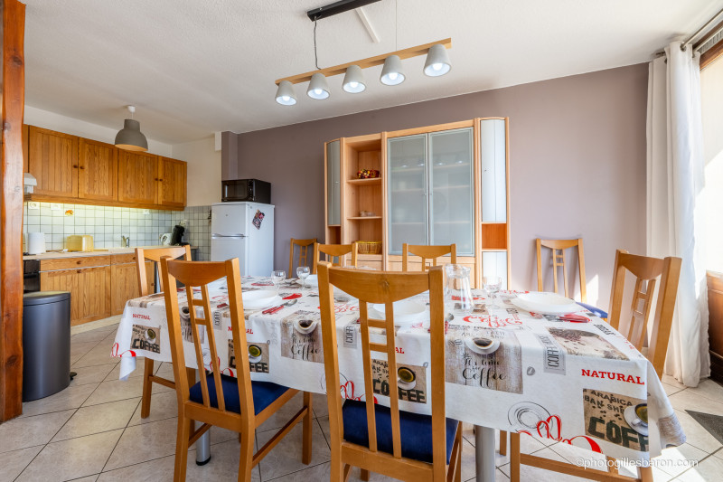 Appartement 3 pièces 6 personnes Le Chamois Entrée n°4_Orcières - © Gilles Baron Appartement 3 pièces 6 personnes Le Chamois Entrée n°4_Orcières