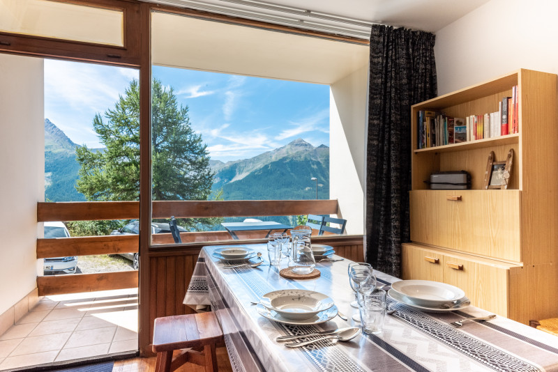 Bellevue C9 - © G.BARON Bellevue C9