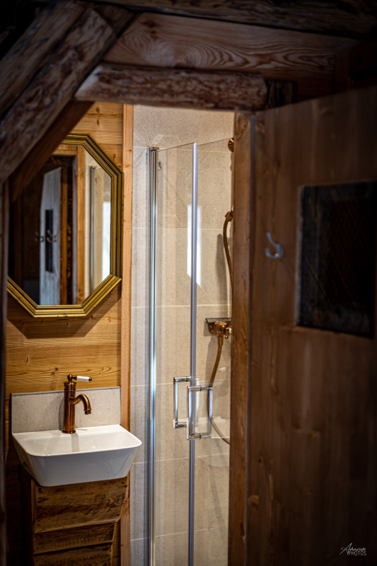chalet_2.jpg - © Bernard Reymond chalet_2.jpg