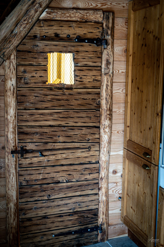 chalet_5.jpg chalet_5.jpg