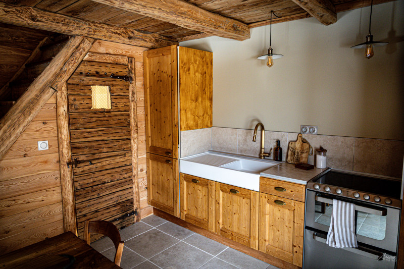 chalet_7.jpg chalet_7.jpg