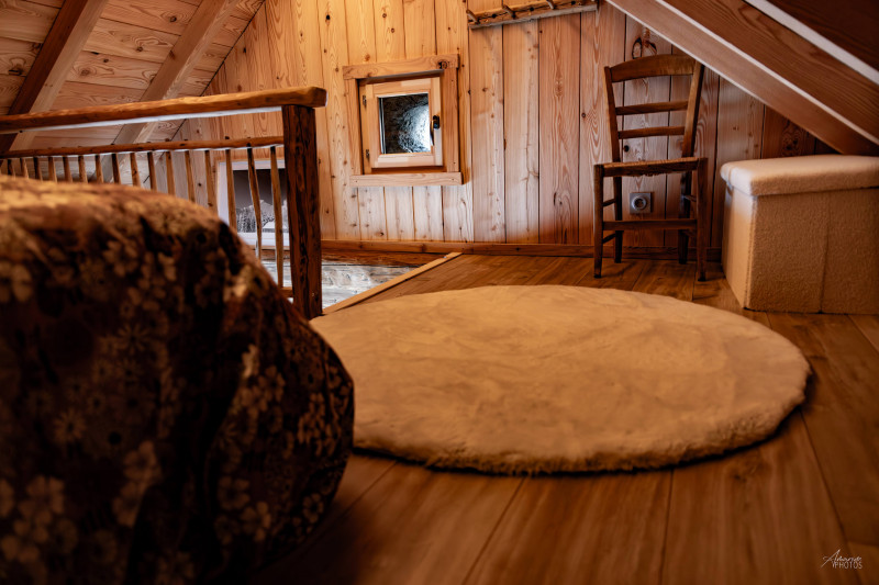 chalet_17.jpg chalet_17.jpg