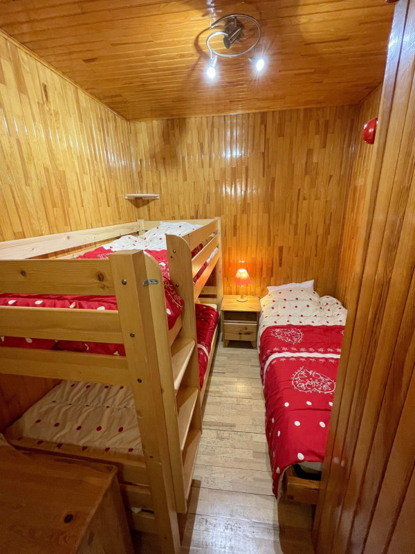 _lv_images__lot_0000030038_07_3320561