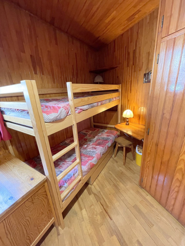 _lv_images__lot_0000030038_09_3168093 _lv_images__lot_0000030038_09_3168093