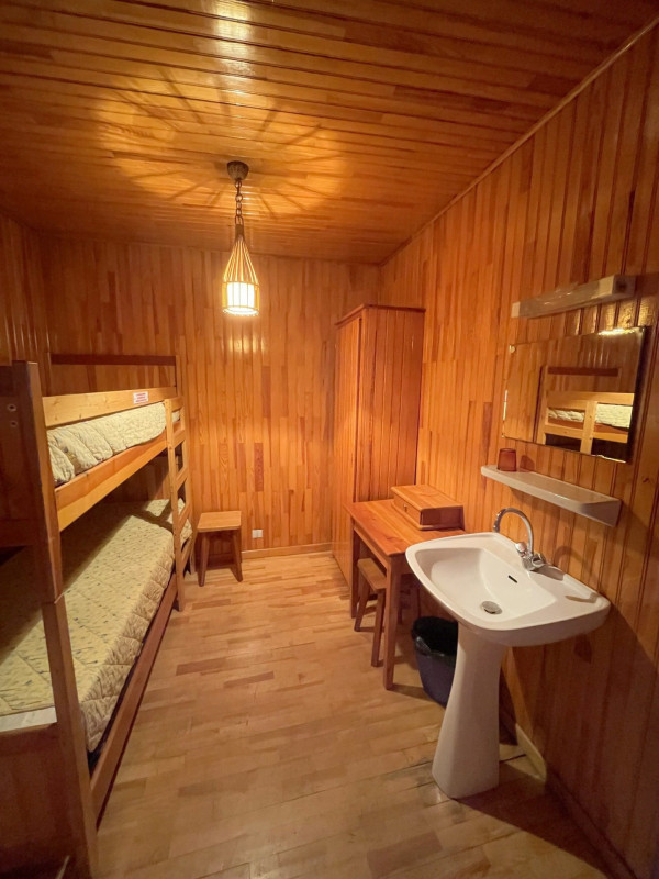 _lv_images__lot_0000030044_07_3394140