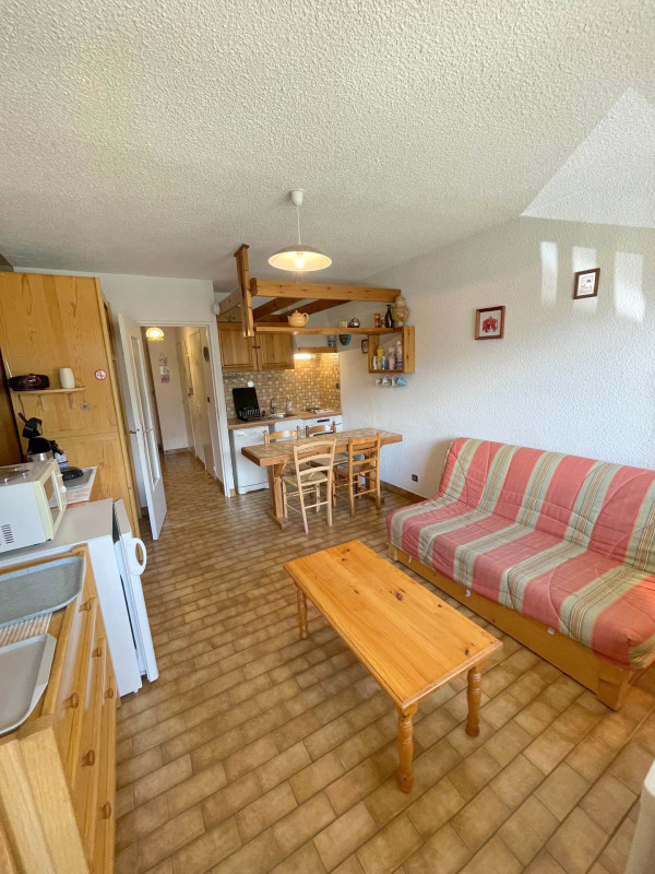 _lv_images__lot_0000080106_02_3196292