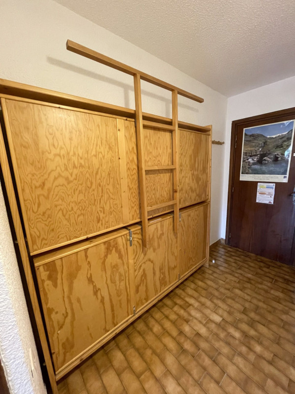 _lv_images__lot_0000080106_05_3440469 _lv_images__lot_0000080106_05_3440469