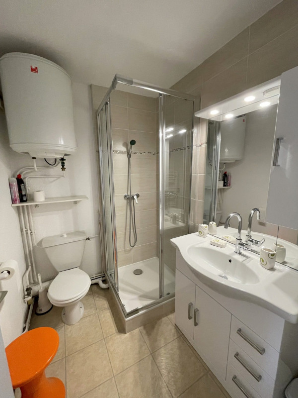 _lv_images__lot_0000230120_05_3373794 _lv_images__lot_0000230120_05_3373794