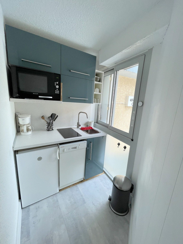 _lv_images__lot_0000250056_05_3336612