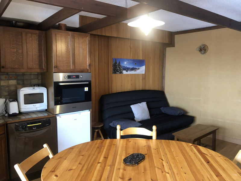 _lv_images__lot_0000250450_01_3452528