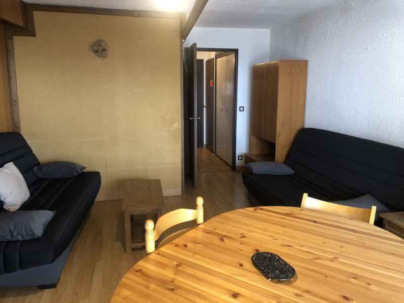 _lv_images__lot_0000250450_03_3159311 _lv_images__lot_0000250450_03_3159311