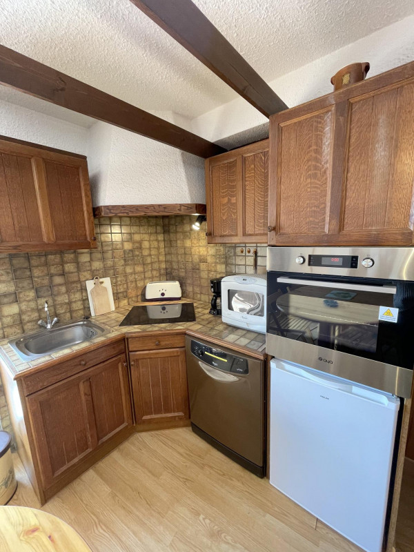 _lv_images__lot_0000250450_05_3316056 _lv_images__lot_0000250450_05_3316056