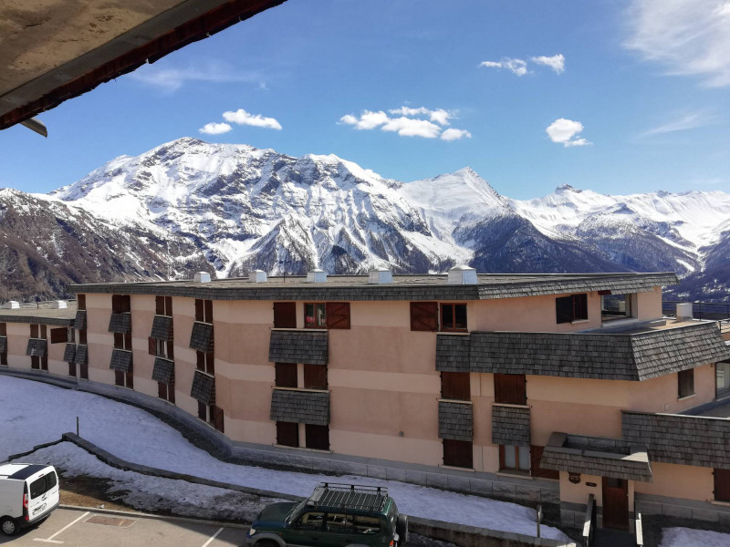 _lv_images__lot_0000250450_15_3440340 _lv_images__lot_0000250450_15_3440340