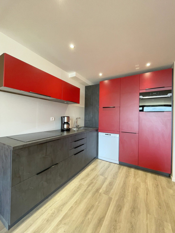 _lv_images__lot_0000330024_05_3197461