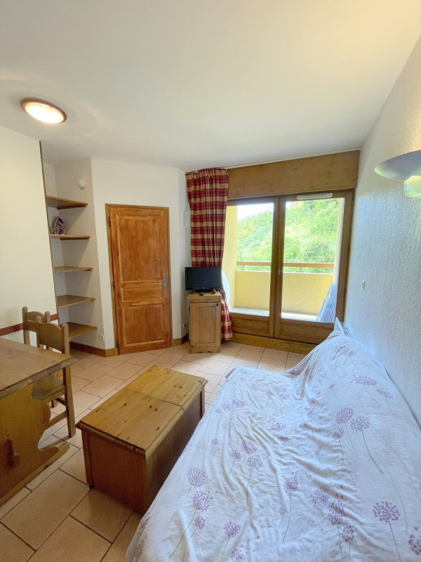_lv_images__lot_0000420119_03_3603079 _lv_images__lot_0000420119_03_3603079