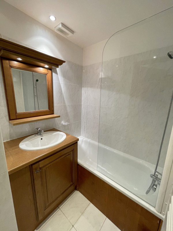 _lv_images__lot_0000420119_06_3307335 _lv_images__lot_0000420119_06_3307335