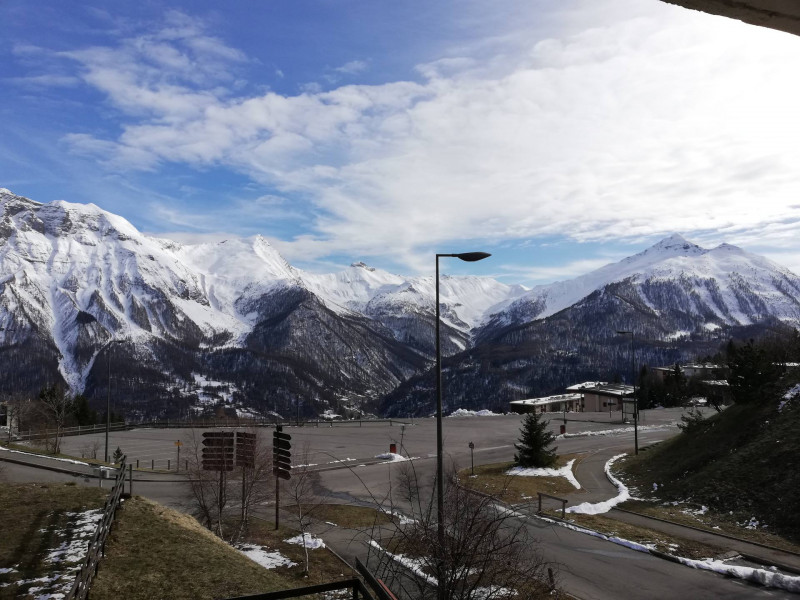 _lv_images__lot_0000440005_13_3186382