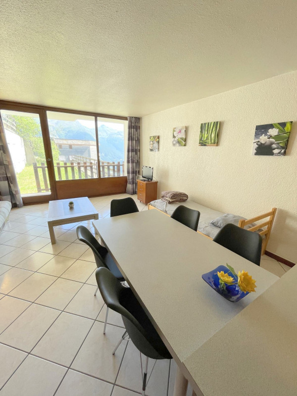 _lv_images__lot_0000440025_01_3148683 _lv_images__lot_0000440025_01_3148683