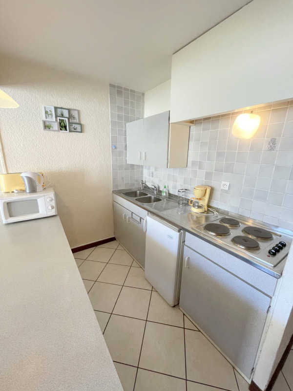 _lv_images__lot_0000440025_04_3197746