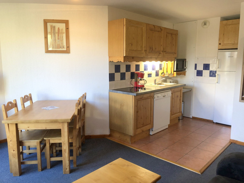 _lv_images__lot_0000450317_02_3404640