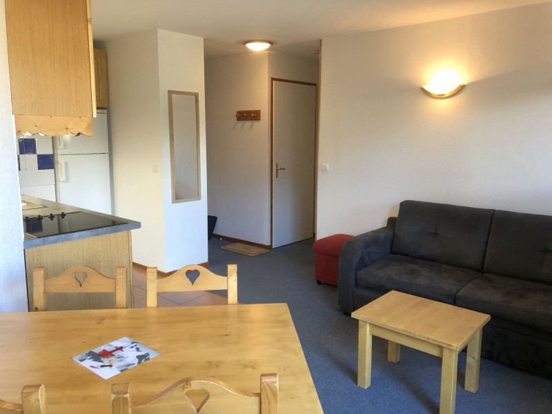 _lv_images__lot_0000450317_04_3440193 _lv_images__lot_0000450317_04_3440193