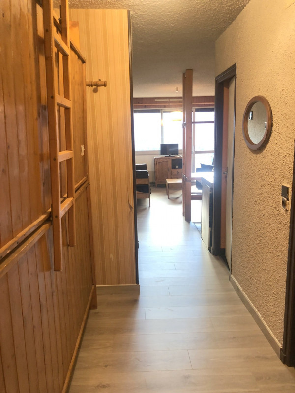 _lv_images__lot_0000450321_05_3596002