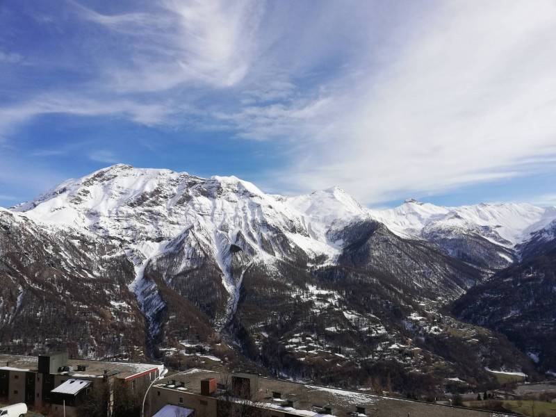 _lv_images__lot_0000450321_12_3591576 _lv_images__lot_0000450321_12_3591576