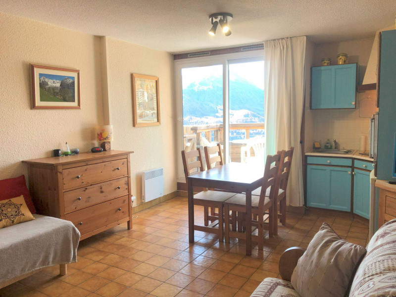 _lv_images__lot_0000450323_01_3201594