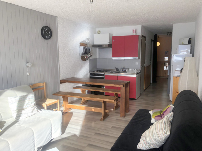 _lv_images__lot_0000450325_03_3393924 _lv_images__lot_0000450325_03_3393924