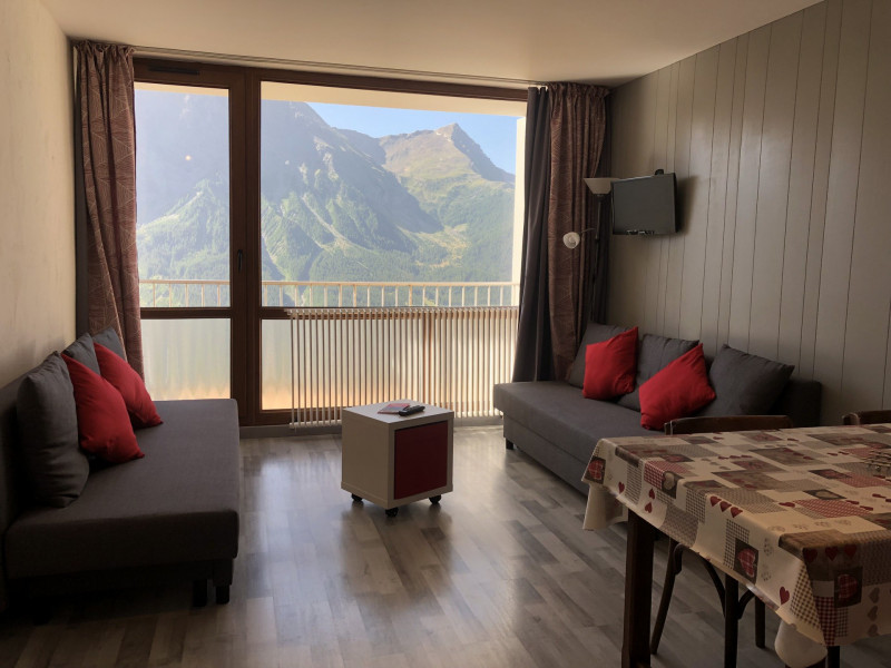 _lv_images__lot_0000450326_12_3177181