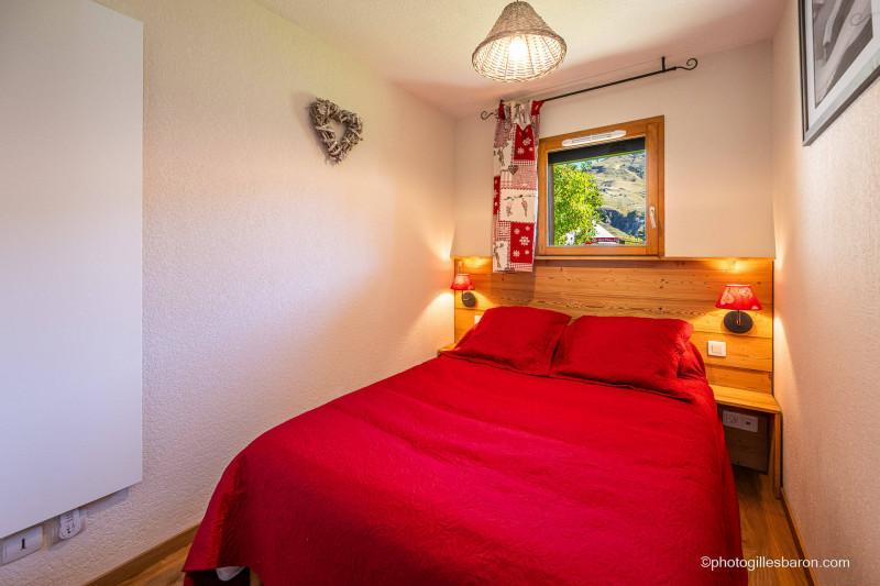 _lv_images__lot_0000450336_08_3197436