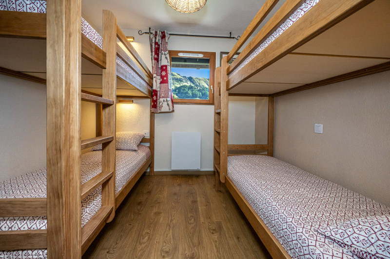 _lv_images__lot_0000450336_09_3145270 _lv_images__lot_0000450336_09_3145270