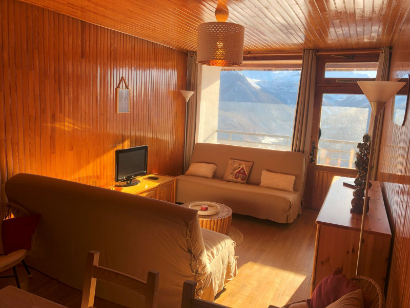 _lv_images__lot_0000450341_02_3206276