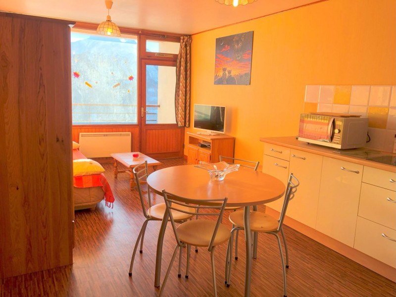 _lv_images__lot_0000450348_02_3193018