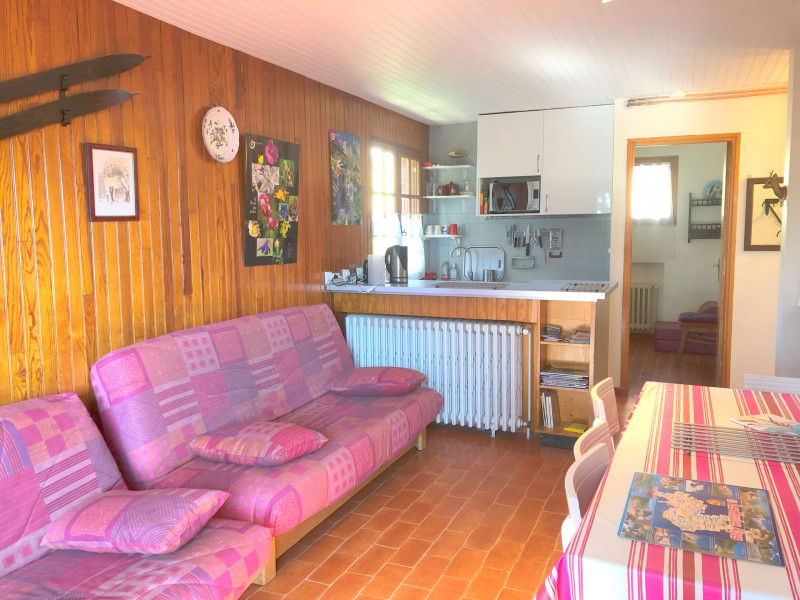 _lv_images__lot_0000450350_04_3487521