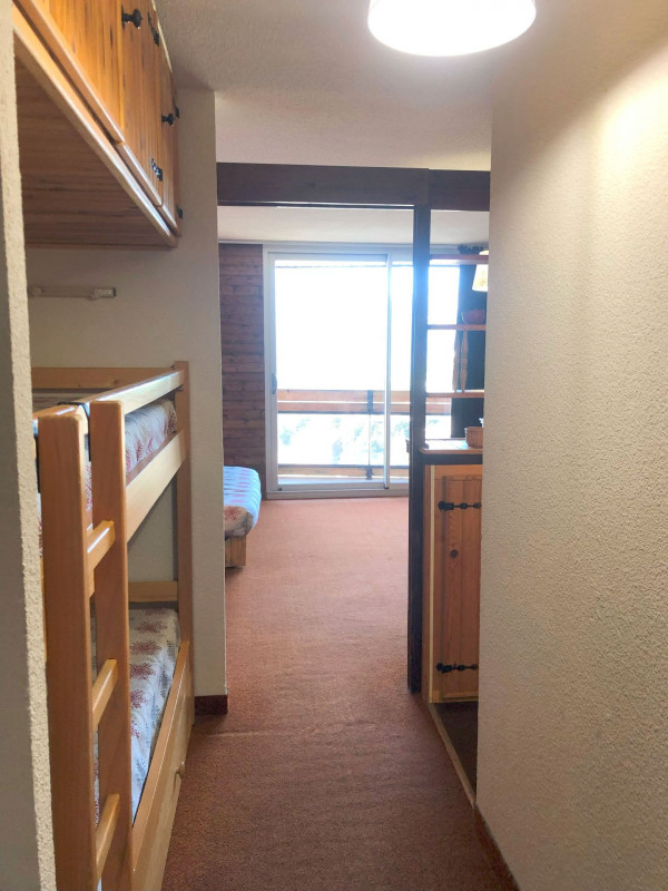 _lv_images__lot_0000450351_08_3433681