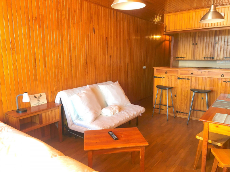 _lv_images__lot_0000450355_03_3196122