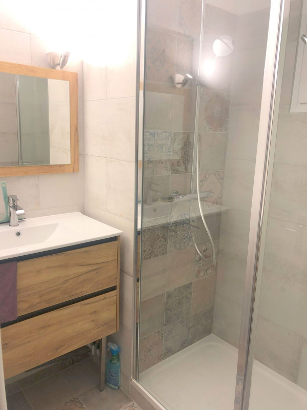 _lv_images__lot_0000450358_08_3313725