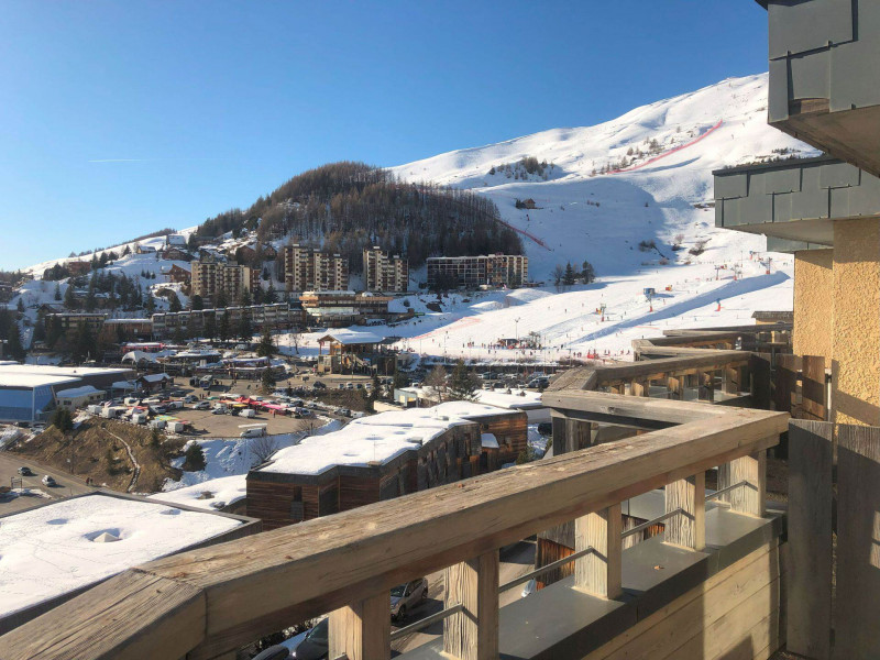 _lv_images__lot_0000450359_10_3406386