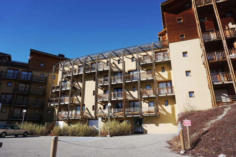 _lv_images__lot_0010150203_13_3593327