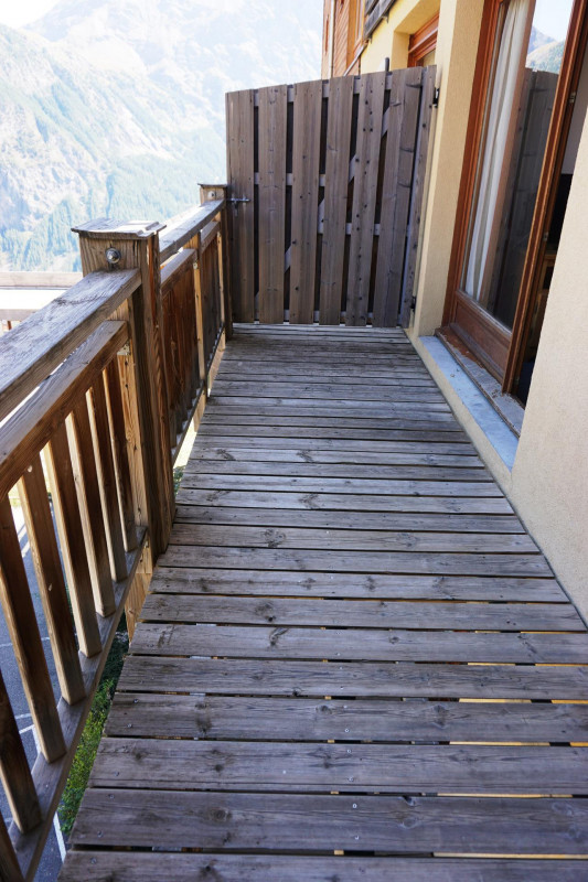 _lv_images__lot_0010150406_09_3349997