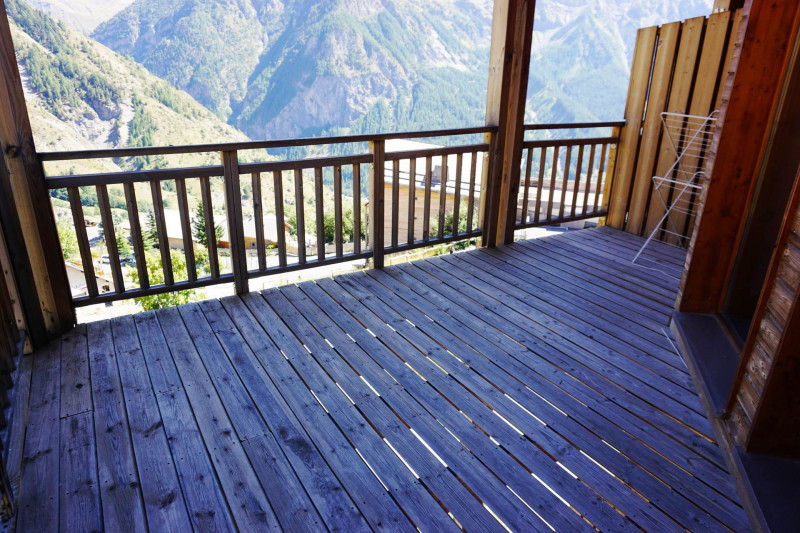 _lv_images__lot_0010150502_10_3634408
