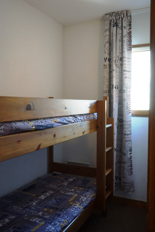 _lv_images__lot_0010950116_05_3297901