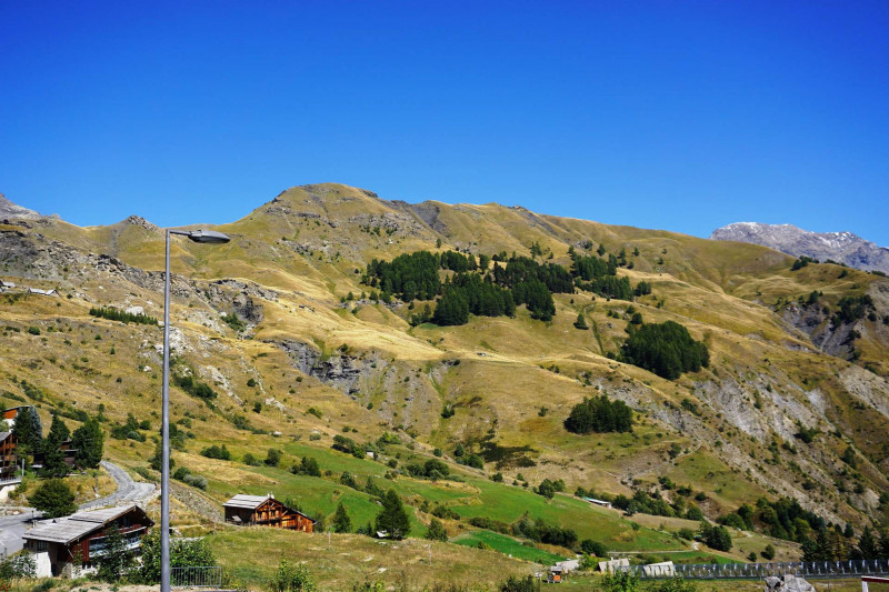 _lv_images__lot_0010950116_10_3159969 _lv_images__lot_0010950116_10_3159969