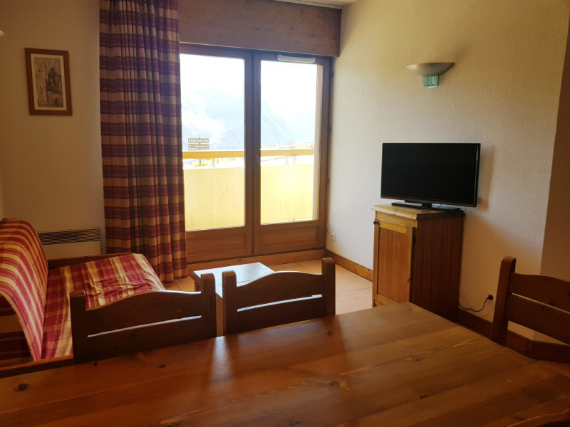 _lv_images__lot_0010950117_03_3385743 _lv_images__lot_0010950117_03_3385743